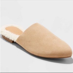 NWT Universal Thread Zuri Slip On Mules